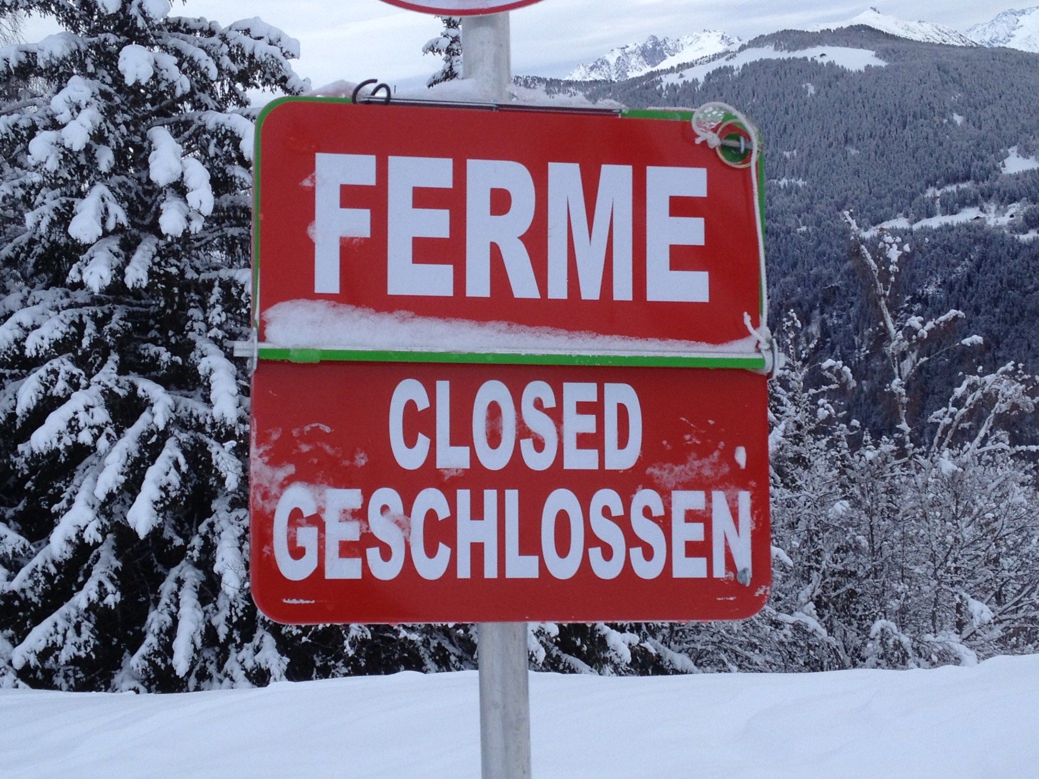 Ce qui ferme la communication